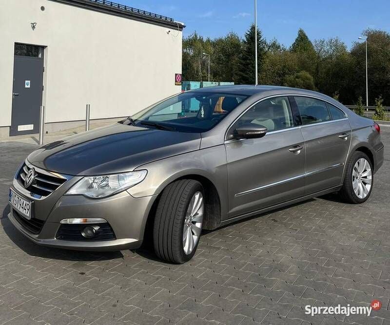 Złoty Używany 2009 VW CC Sedan/Limuzyna | 27 900 zł (Dość drogi) - Obraz 1/4