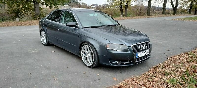 Srebrny Używany 2006 Audi A4 S-Line Sedan/Limuzyna | 28 000 zł - Obraz 1/4