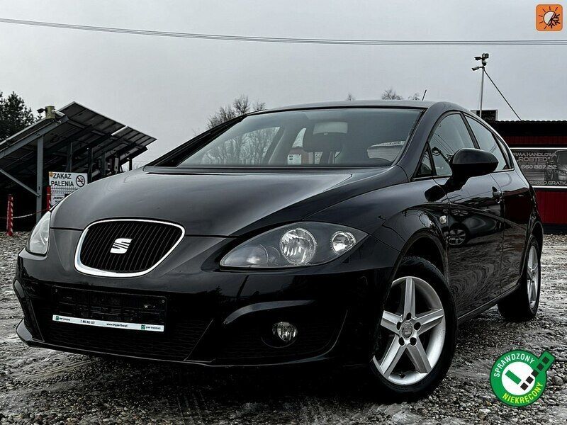 Czarny (metalik) Używany 2009 Seat Leon Hatchback | 15 900 zł (Dobra cena) - Obraz 1/4