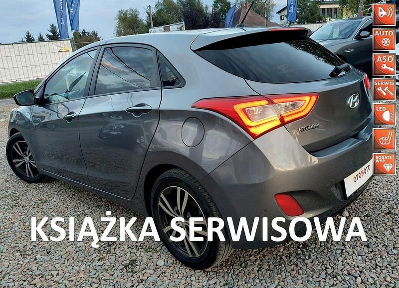 Szary (metalik) Używany 2014 Hyundai i30 Kombi | 27 900 zł (Uczciwa cena) - Obraz 1/4