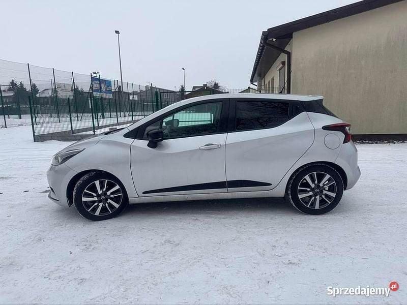Srebrny Używany 2017 Nissan Micra Hatchback | 31 900 zł (Uczciwa cena) - Obraz 1/4