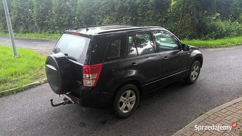 Czarny Używany 2011 Suzuki Vitara SUV | 18 700 zł (Super Cena) - Obraz 1/4