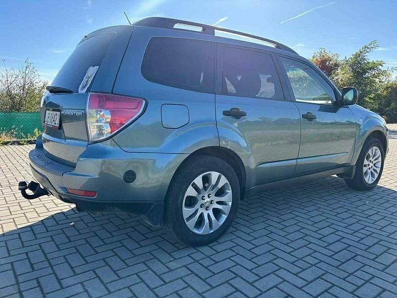 Zielony Używany 2009 Subaru Forester SUV | 27 900 zł - Obraz 1/4