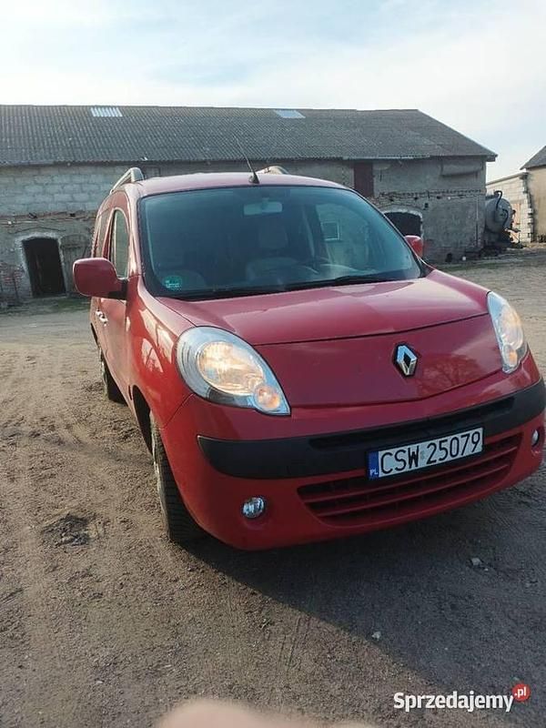 Używany Renault Kangoo 2012 Czerwony Sedan/Limuzyna
