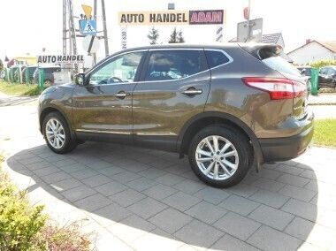 Brązowy Używany 2014 Nissan Qashqai SUV | 38 900 zł (Uczciwa cena) - Obraz 1/4
