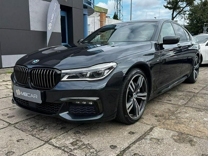 Używany BMW 740 2017 Szary Sedan/Limuzyna