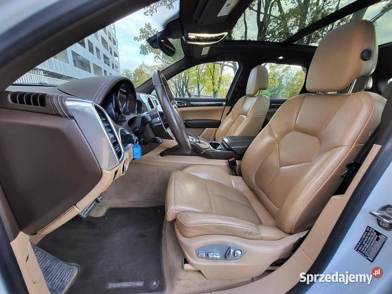 Używany 2014 Porsche Cayenne SUV | 104 900 zł - Obraz 1/4