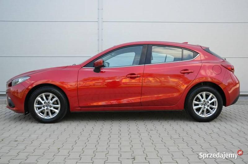 Używany Mazda 3 150 KM (110 kW) 2015 Bordowy Hatchback