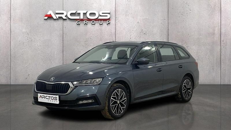 Grafitowy Używany 2021 Skoda Octavia Kombi | 65 900 zł (Uczciwa cena) - Obraz 1/4