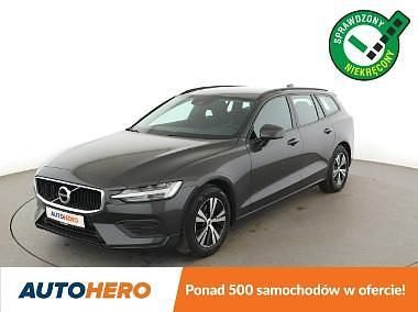 Czarny Używany 2019 Volvo V60 Kombi | 74 900 zł (Uczciwa cena) - Obraz 1/3