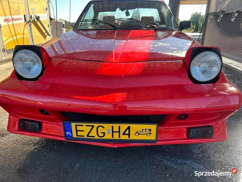Czerwony Używany 1976 Fiat X 1/9 Kabriolet | 32 000 zł - Obraz 1/4