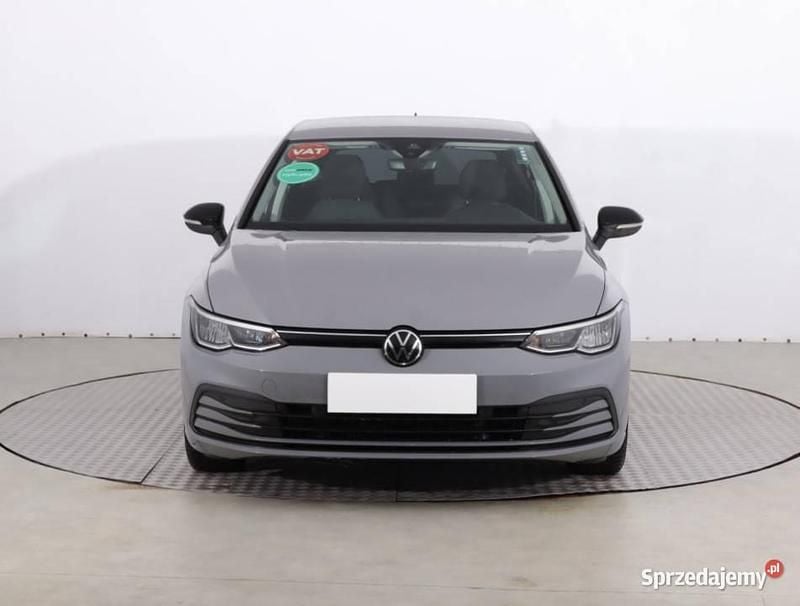 Używany VW Golf VIII 2022 Szary Hatchback
