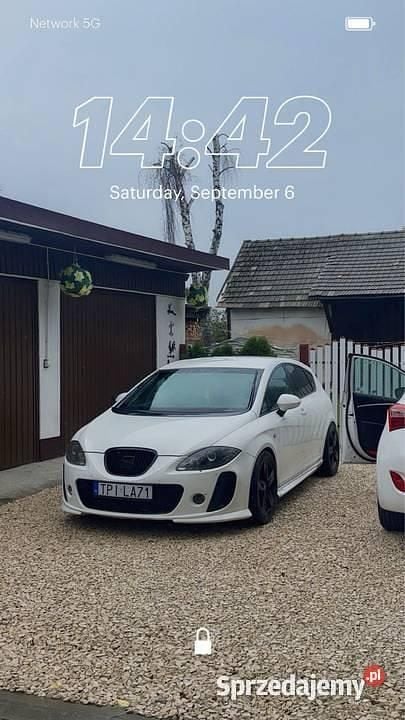 Biały Używany 2010 Seat Leon Hatchback | 20 000 zł (Dość drogi) - Obraz 1/4