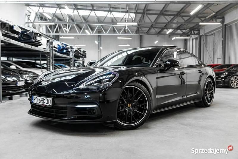Czarny Używany 2019 Porsche Panamera 4 Sedan/Limuzyna | 321 750 zł - Obraz 1/4