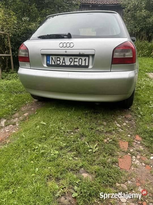 Używany Audi A3 2001 Srebrny Hatchback
