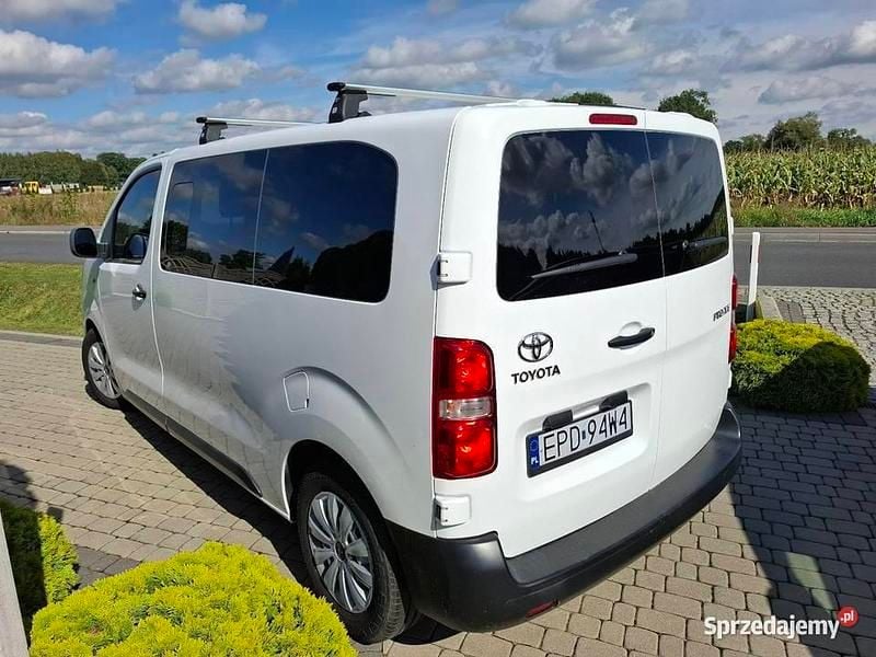 Biały Używany 2019 Toyota Proace Van | 79 900 zł - Obraz 1/4