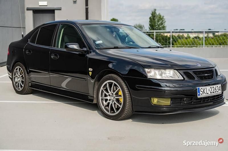 Czarny Używany 2003 Saab 9-3 Sedan/Limuzyna | 21 000 zł (Drogi) - Obraz 1/4