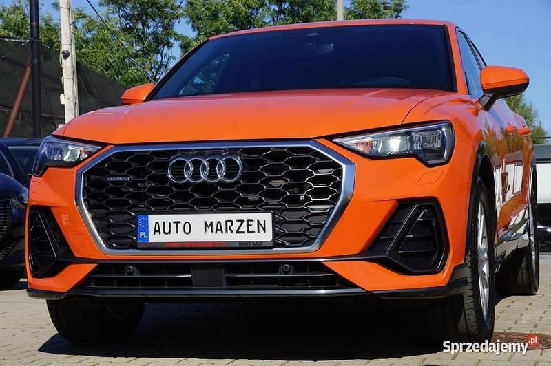Pomarańczowy Używany 2020 Audi Q3 Sportback SUV | 129 700 zł - Obraz 1/4