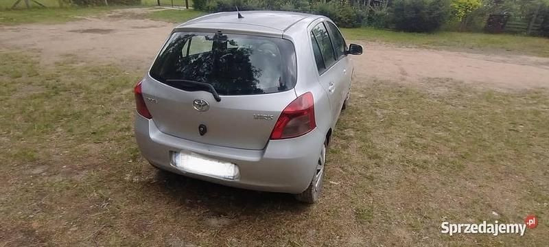 Używany 2006 Toyota Yaris | 9900 zł (Uczciwa cena) - Obraz 1/3
