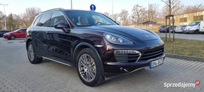 Fioletowy Używany 2011 Porsche Cayenne SUV | 69 900 zł - Obraz 1/4