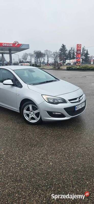 Używany 2013 Opel Astra | 24 900 zł (Uczciwa cena) - Obraz 1/4