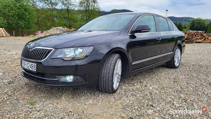 Czarny Używany 2015 Skoda Superb Sedan/Limuzyna | 47 900 zł (Dobra cena) - Obraz 1/4