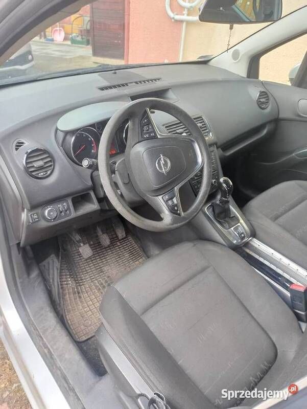 Używany Opel Meriva 2010 Srebrny Minivan