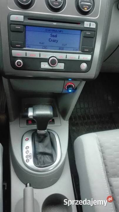 Srebrny Używany 2006 VW Touran Minivan | 7900 zł (Dobra cena) - Obraz 1/4