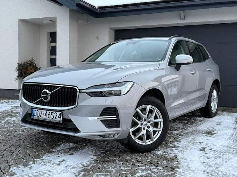 Używany Volvo XC60 197 KM (144 kW) 2021 Złoty SUV
