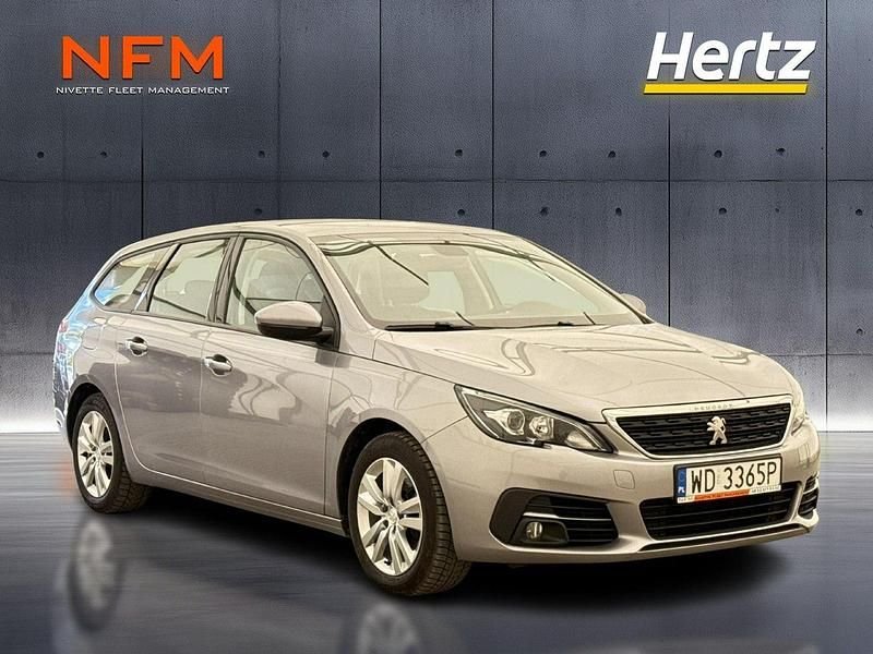 Używany Peugeot 308 SW 130 KM (95 kW) 2021 Szary (metalik) Kombi