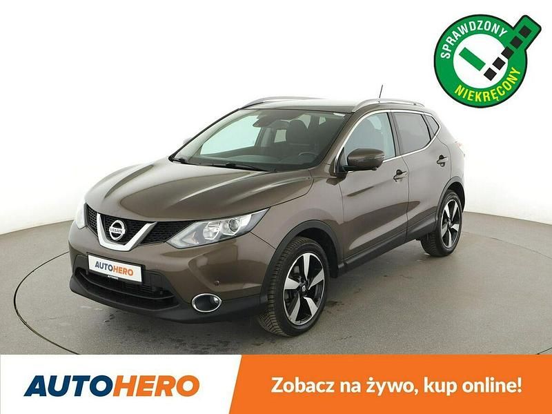 Brązowy Używany 2017 Nissan Qashqai 360º SUV | 57 100 zł (Uczciwa cena) - Obraz 1/3