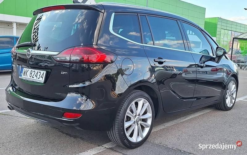 Używany Opel Zafira 2016 Minivan
