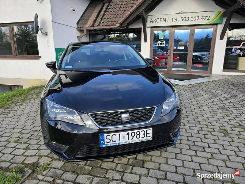 Czarny (metalik) Używany 2013 Seat Leon Hatchback | 32 900 zł (Uczciwa cena) - Obraz 1/4