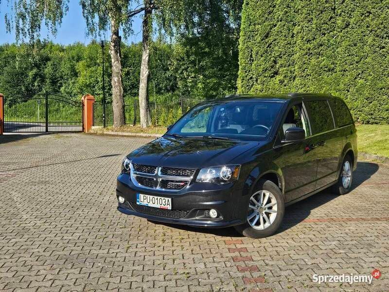 Czarny Używany 2019 Dodge Grand Caravan Minivan | 61 000 zł (Dobra cena) - Obraz 1/4