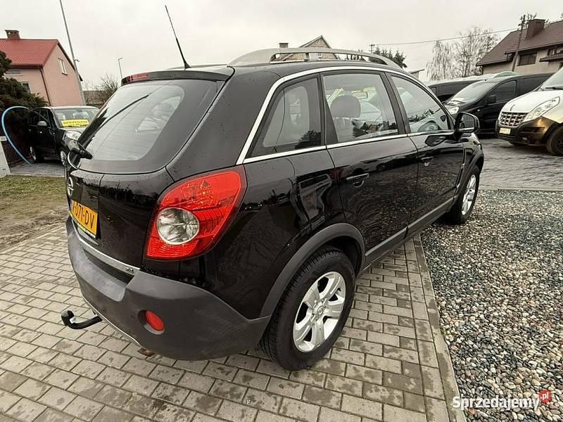 Używany Opel Antara 140 KM (102 kW) 2008 Czarny (metalik) SUV