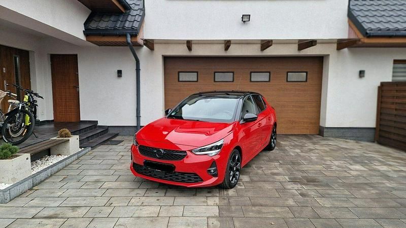 Czerwony Używany 2022 Opel Corsa Hatchback | 48 900 zł (Dość drogi) - Obraz 1/4