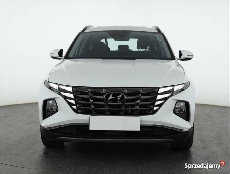 Biały Używany 2024 Hyundai Tucson SUV | 112 999 zł (Dość drogi) - Obraz 1/4