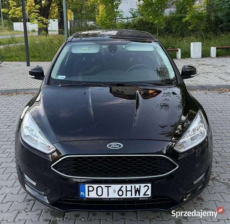 Czarny Używany 2017 Ford Focus Kombi | 35 432 zł (Uczciwa cena) - Obraz 1/4