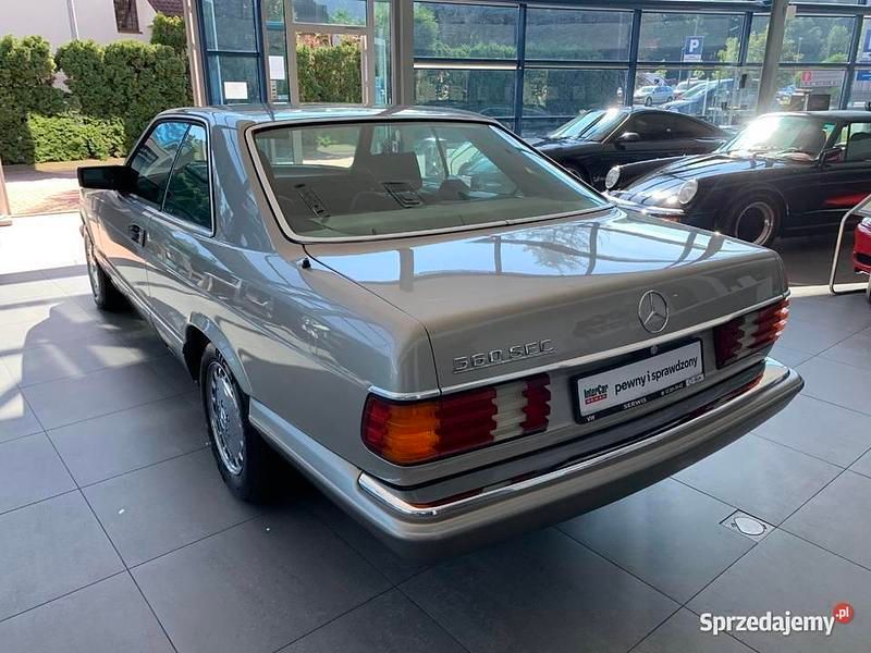 Używany 1986 Mercedes 560 | 116 100 zł - Obraz 1/4