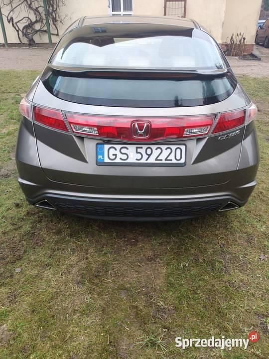 Używany Honda Civic 140 KM (102 kW) 2007 Hatchback