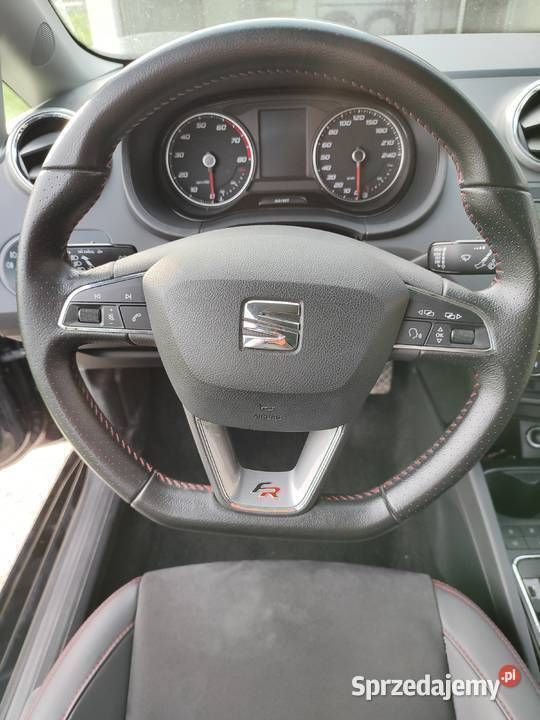 Czarny Używany 2016 Seat Ibiza Hatchback | 41 000 zł (Dość drogi) - Obraz 1/4