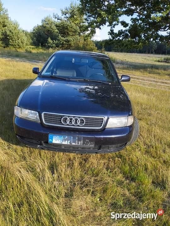 Używany Audi A4 1998 Granatowy Sedan/Limuzyna