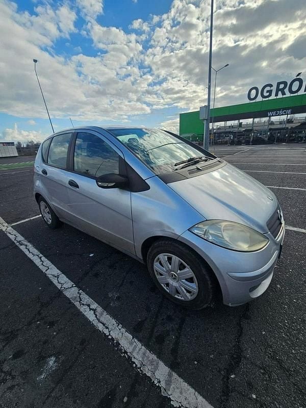 Używany Mercedes A150 95 KM (69 kW) 2006 Srebrny Hatchback