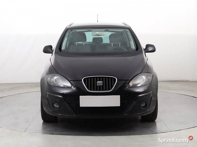 Czarny Używany 2010 Seat Altea XL Minivan | 12 999 zł (Super Cena) - Obraz 1/4