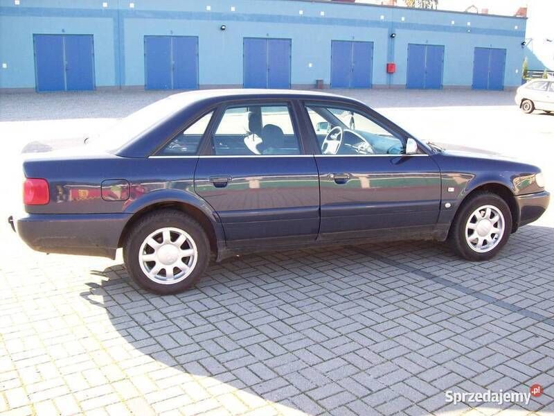 Używany Audi A6 1996 Niebieski Sedan/Limuzyna