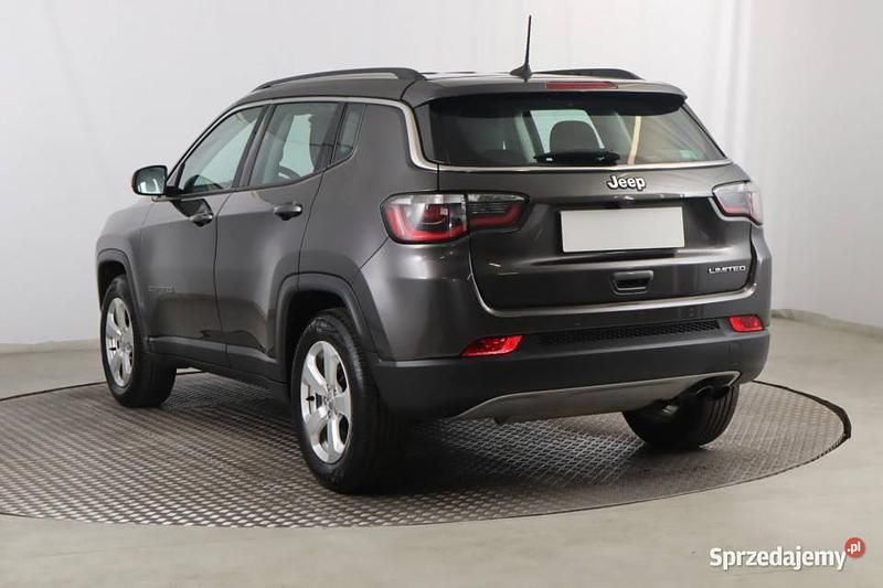 Używany Jeep Compass 2018 Szary SUV
