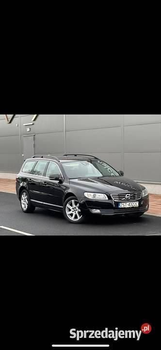 Czarny Używany 2015 Volvo V70 Kombi | 39 900 zł (Uczciwa cena) - Obraz 1/4
