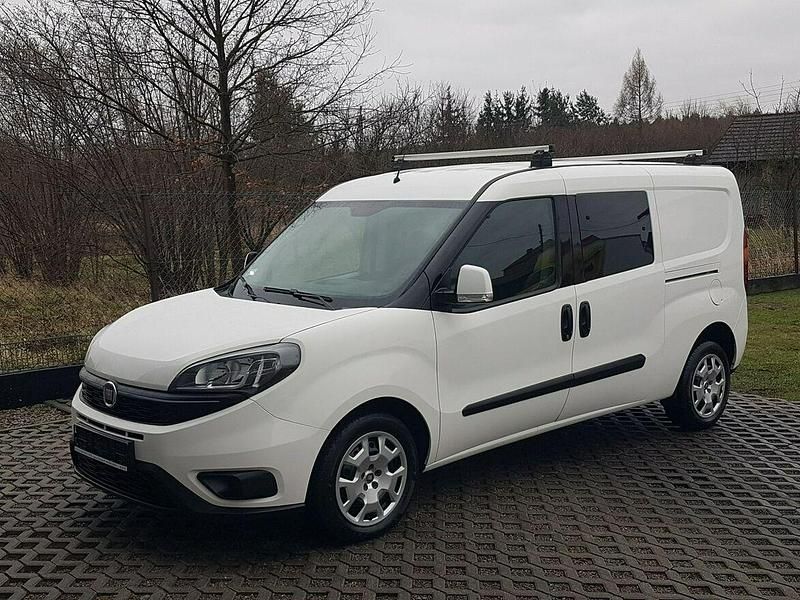 Biały Używany 2020 Fiat Doblò Minivan | 55 965 zł (Drogi) - Obraz 1/4
