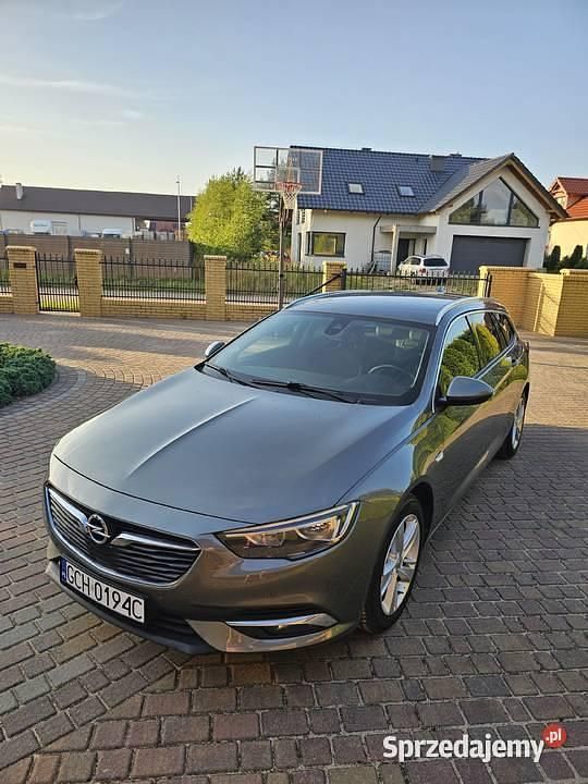 Używany 2017 Opel Insignia | 45 500 zł (Uczciwa cena) - Obraz 1/4