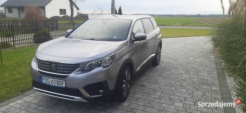Srebrny Używany 2017 Peugeot 5008 Minivan | 60 100 zł (Uczciwa cena) - Obraz 1/4